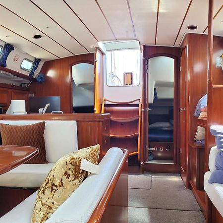 Luxury Yacht Stay "White Dove" Sleeps 6 Gibilterra Esterno foto
